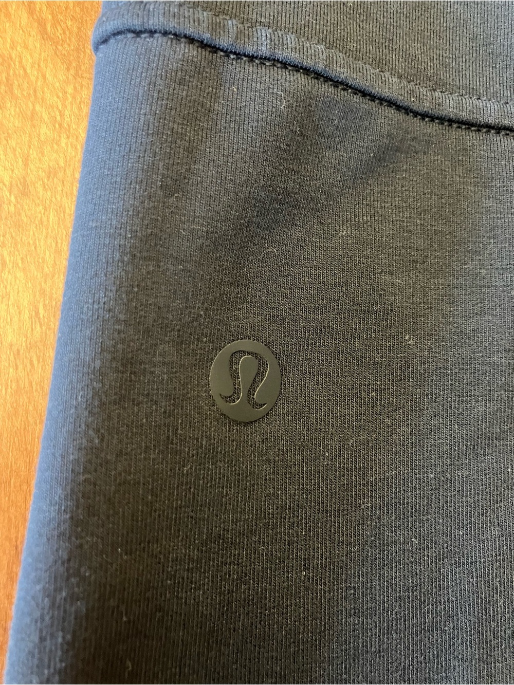 Lululemon men’s joggers size medium black - Picture 3 of 8